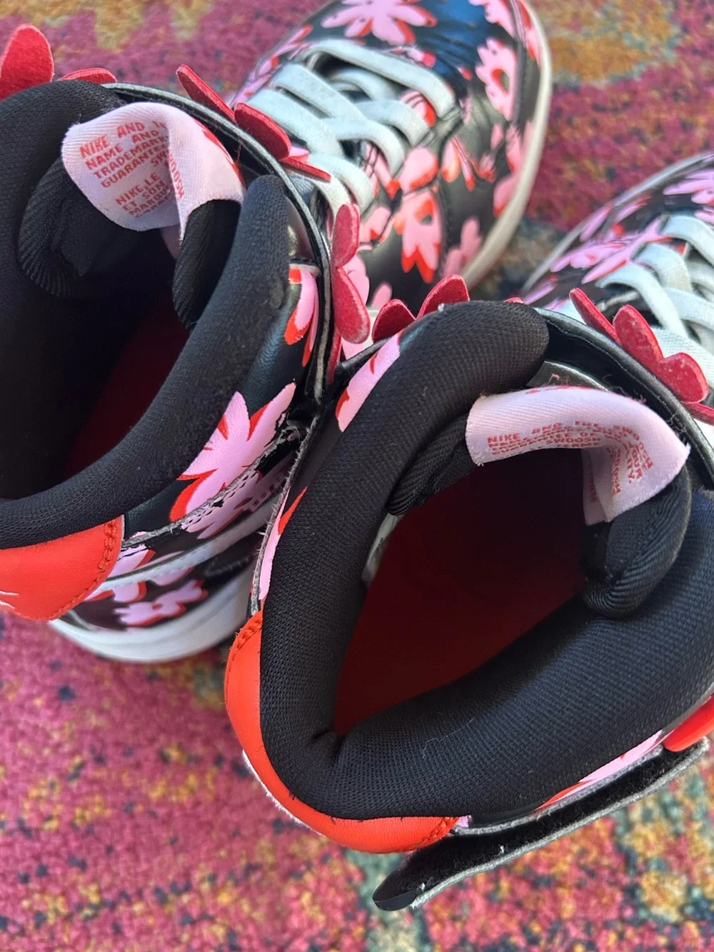 Nike | Girl’s Black/Pink Floral ‘Flower Power’ Air Force 1 Mid Top Sneakers 2Y - Picture 12 of 16